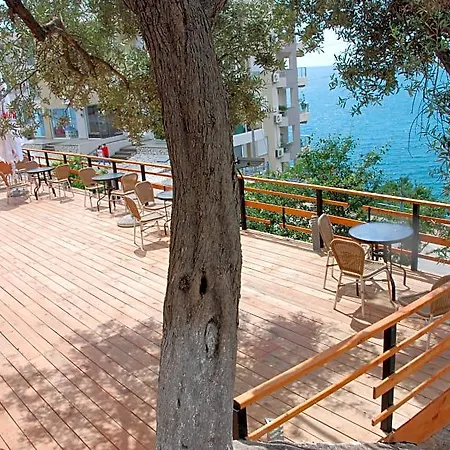 酒店 Edola Sarandë